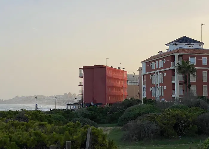 Beachfront Apartment - La Mata