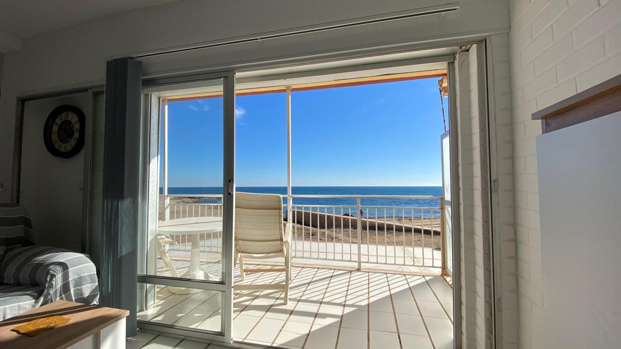 Beachfront - La Mata Apartment *